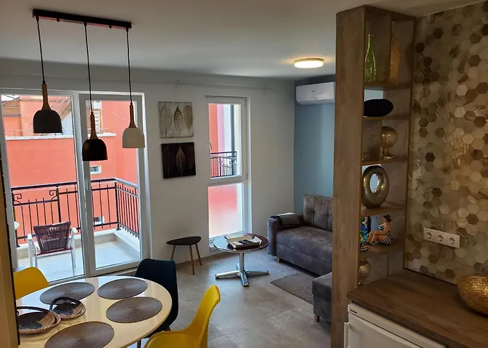 Tatyana The Wave Apartment *